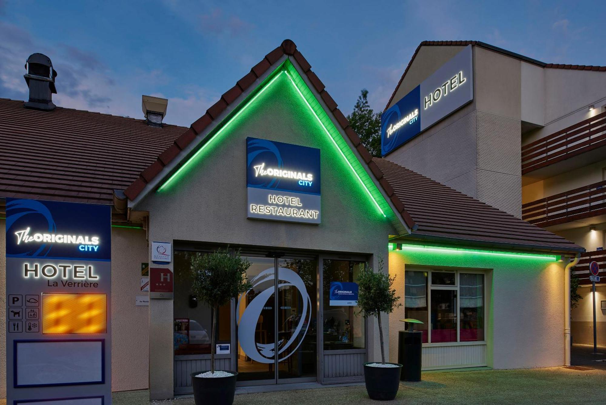 The Originals City Hotel La Verriere-Yvelines Eksteriør billede