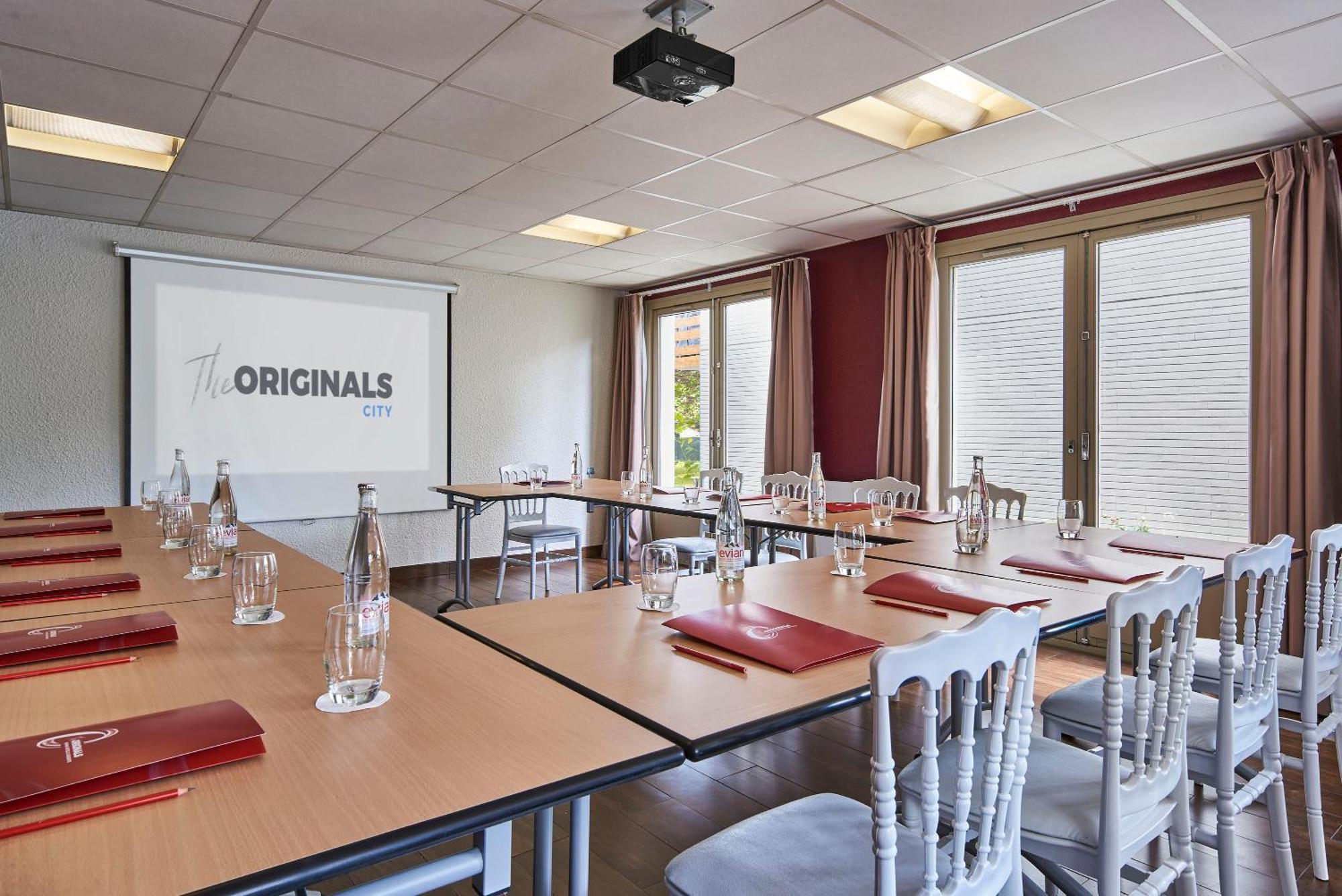 The Originals City Hotel La Verriere-Yvelines Eksteriør billede